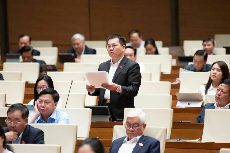 202512081629520857_z7305327298723_e3f683a23559632de3801d00e2f17a1a.jpg -0