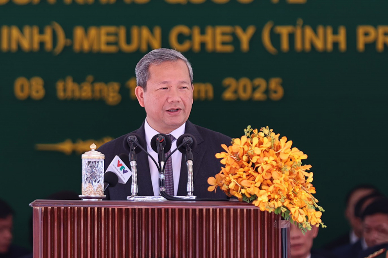 Thủ tướng Phạm Minh Chính cùng Thủ tướng Campuchia khai trương cặp cửa khẩu quốc tế mới -0