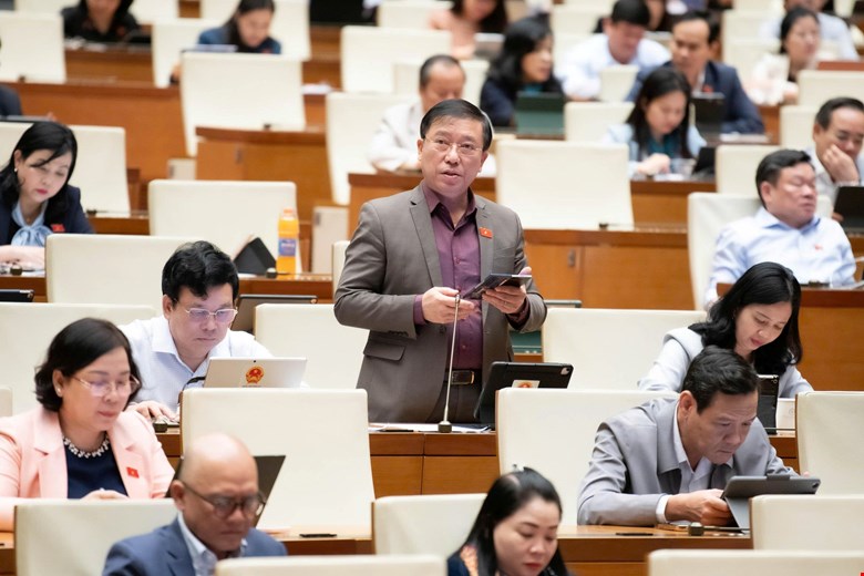 Tinh thần trách nhiệm, sự hy sinh thầm lặng của lực lượng thực thi pháp luật -0