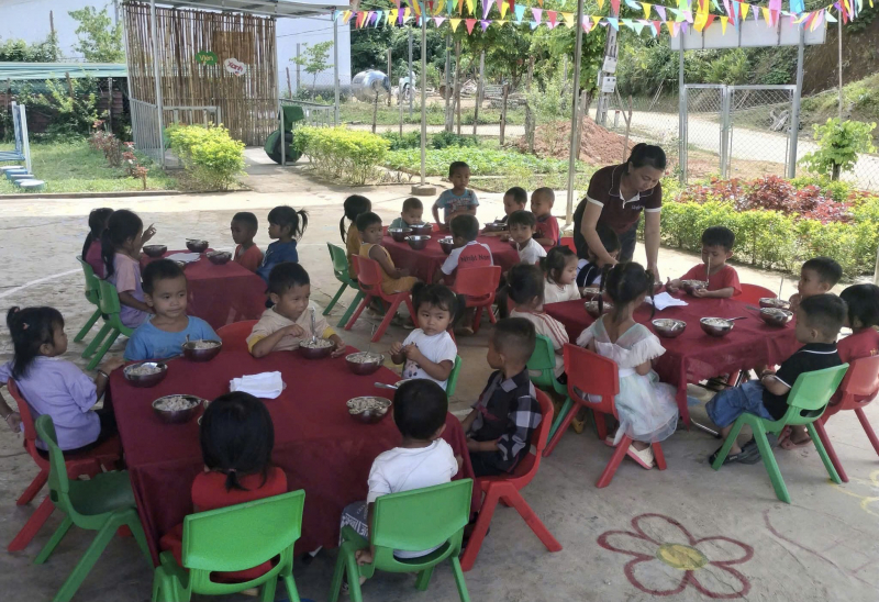 Các nhà hảo tâm gửi đơn lên công an đề nghị xác minh dự án “Nuôi em Nghệ An” -0