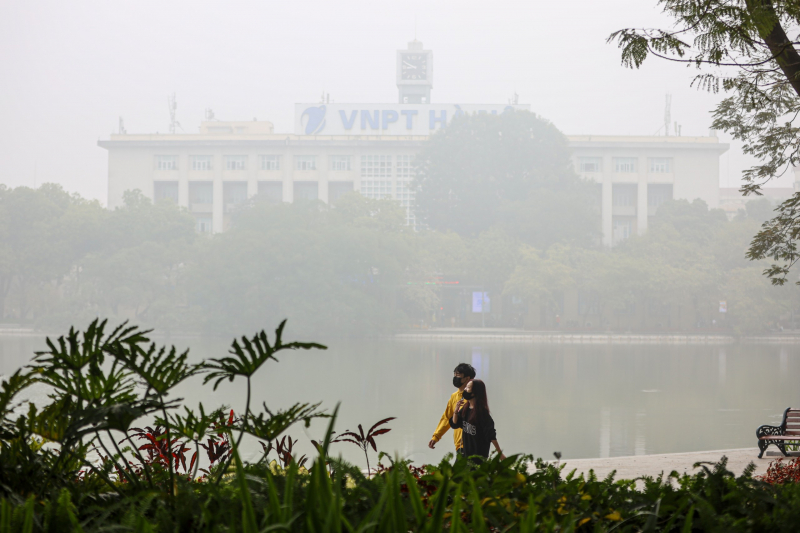 ហាណូយពេលព្រឹកអ័ព្ទបន្ទាប់ពីមានពន្លឺថ្ងៃ ភាគកណ្តាលភាគខាងត្បូងមានភ្លៀងធ្លាក់ខ្លាំងនៅកន្លែងខ្លះ -0