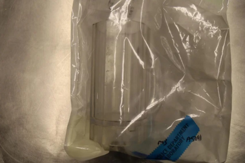 Hai thập kỷ truy lùng “thợ săn xác sống” -0