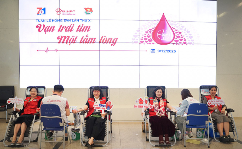 cbcnv cơ quan tập đoàn tham gia hiến máu.jpg -0