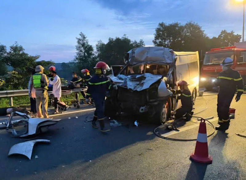 z7307029281796_75f47cf5a39698a17e7d6d6d9cb4deec.jpg -2