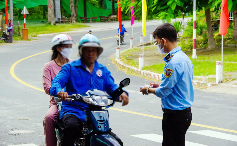 ক্যাম মাউন্টেন ট্যুরিস্ট এরিয়া -০-তে হোন্ডা মোটরবাইক দ্বারা যাত্রী পরিবহনের ব্যবস্থাপনা এবং শৃঙ্খলা কঠোর করুন।