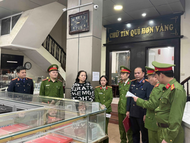 Trong 5 năm hiệu vàng Kim Chung doanh thu 5.000 tỷ đồng nhưng mỗi tháng nộp thuế chưa đầy 100 triệu đồng -0