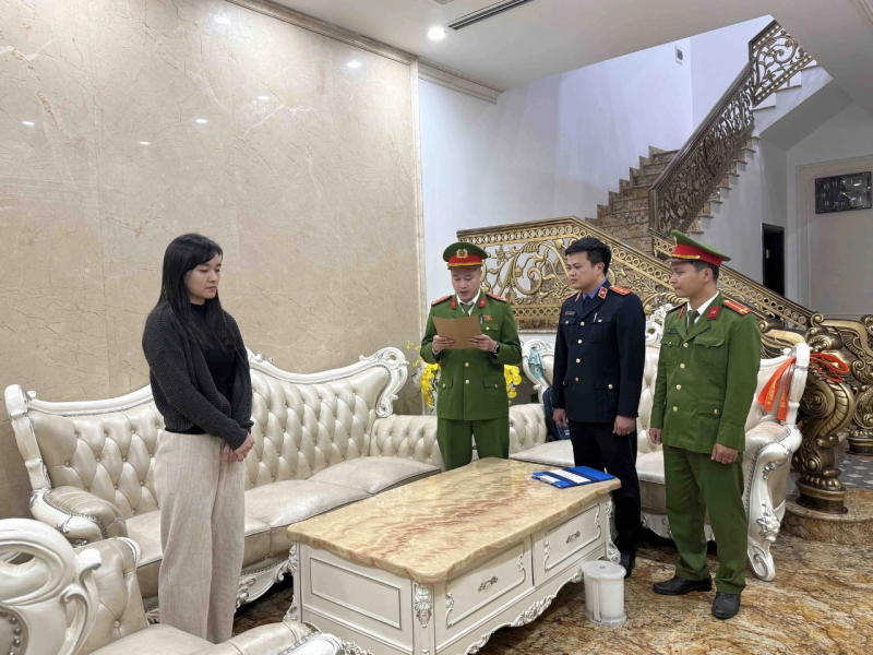 Trong 5 năm hiệu vàng Kim Chung doanh thu 5.000 tỷ đồng nhưng mỗi tháng nộp thuế chưa đầy 100 triệu đồng -0