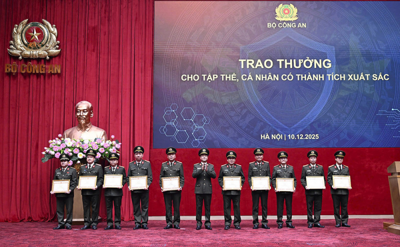 Ngăn chặn thông tin xấu độc trên không gian mạng -0