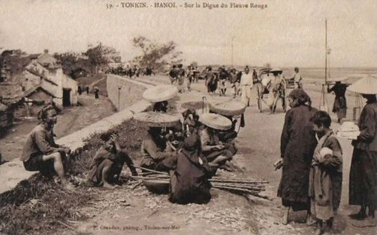 Câu chuyện đắp đê -0