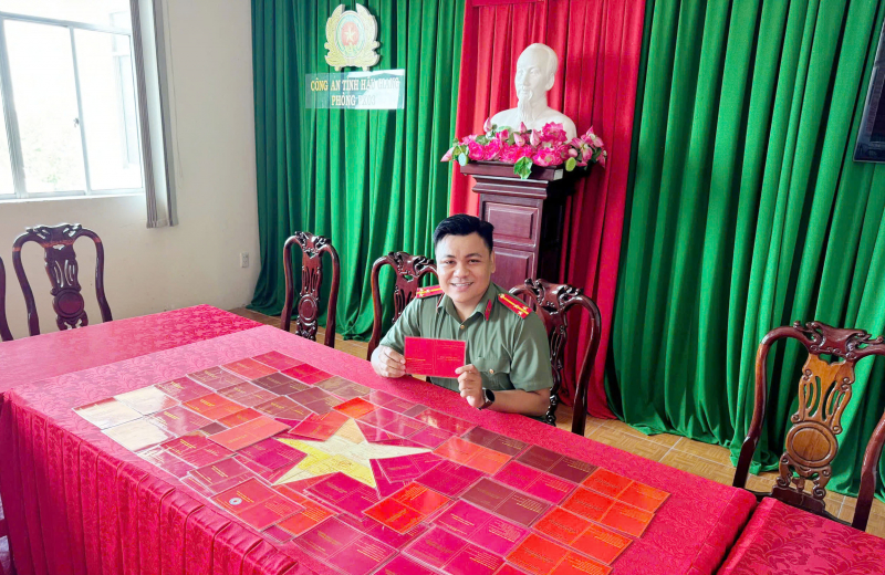 Thượng úy Công an gieo mầm sự sống từ 113 lần hiến máu tình nguyện -0