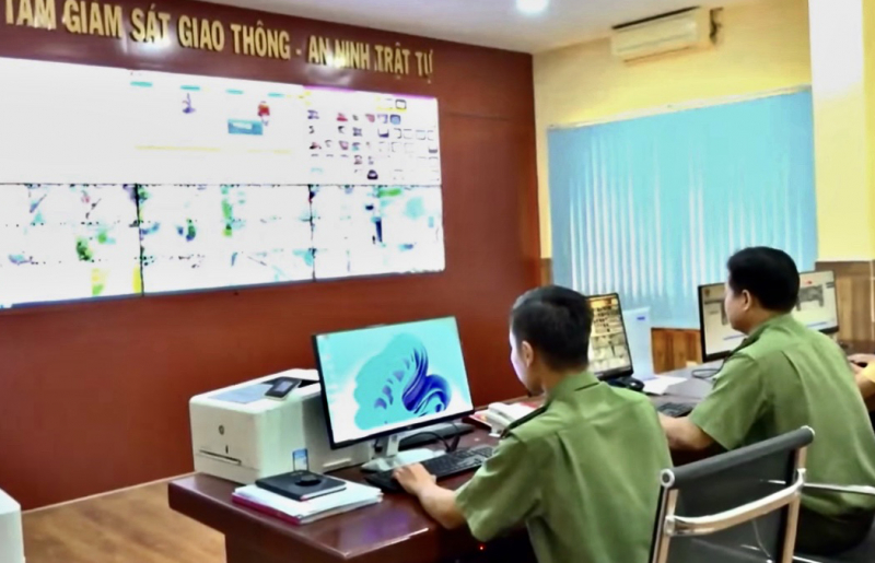 Ý thức chấp hành giao thông được nâng cao nhờ hệ thống camera giám sát -0