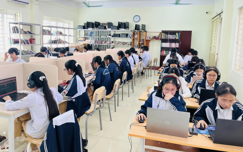 chuyển đổi số tạo bước chuyển mạnh mẽ trong giáo dục (3).jpg -1