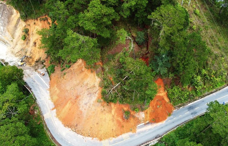 De D'ran-pas in Da Lat is na meer dan 40 dagen weer open.