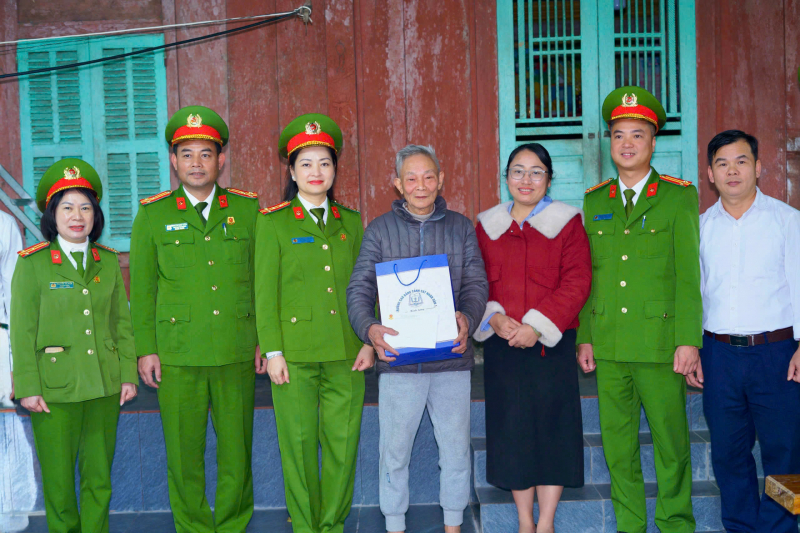 Trường Cao đẳng CSND I tổ chức nhiều hoạt động ý nghĩa hỗ trợ nhân dân tại Lào Cai -0