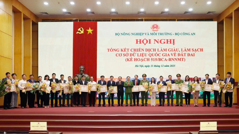 Tổng kết Chiến dịch làm giàu, làm sạch cơ sở dữ liệu quốc gia về đất đai  -0