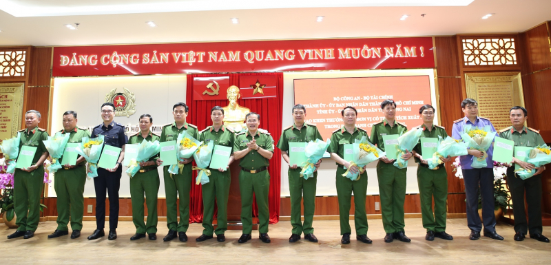 Triệt phá đường dây tội phạm về ma túy có tổ chức, xuyên quốc gia quy mô đặc biệt lớn -1