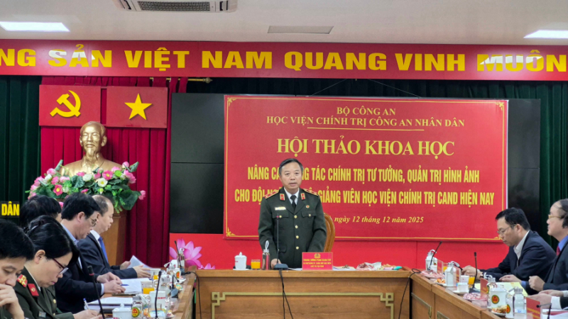 Nâng cao công tác chính trị tư tưởng, quản trị hình ảnh cho đội ngũ cán bộ, giảng viên CAND -0