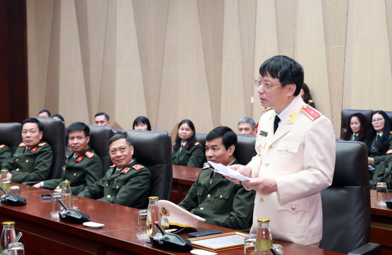 Công bố Quyết định về công tác cán bộ tại Cục Truyền thông CAND và Cục Khoa học, Chiến lược và Lịch sử Công an -1