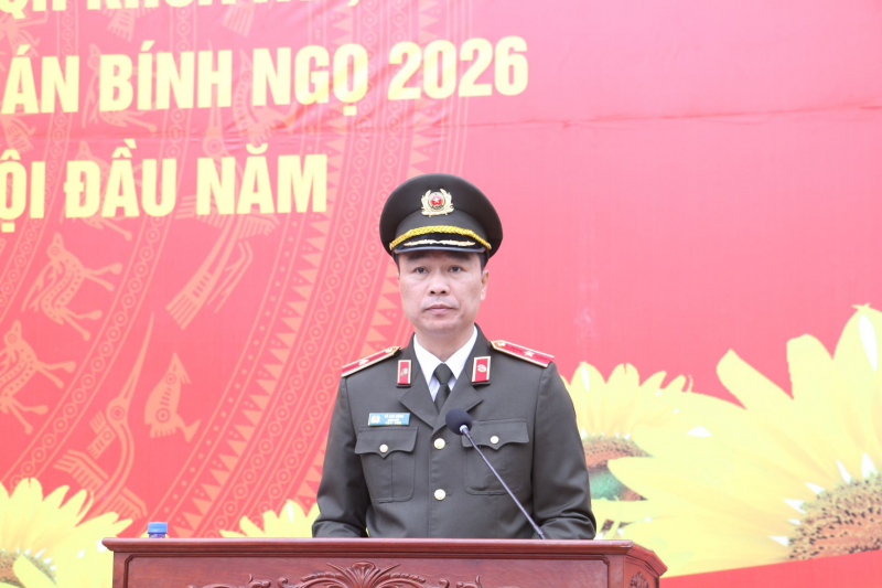 Công an Thanh Hóa ra quân thực hiện cao điểm tấn công, trấn áp tội phạm bảo đảm ANTT dịp Tết Nguyên đán Bính Ngọ 2026 -0