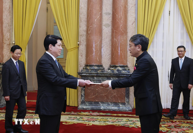 Chủ tịch nước Lương Cường tiếp Đại sứ các nước trình Thư ủy nhiệm -0