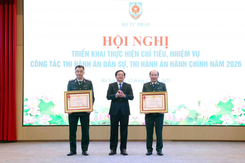 Cơ quan thi hành án dân sự trở thành biểu tượng của công lý, niềm tin của nhân dân -0