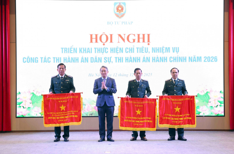 Cơ quan thi hành án dân sự trở thành biểu tượng của công lý, niềm tin của nhân dân -0