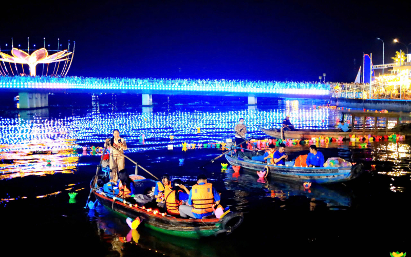 Bảo đảm tuyệt đối an ninh, an toàn Lễ hội văn hóa sông nước Cần Thơ năm 2025 -1