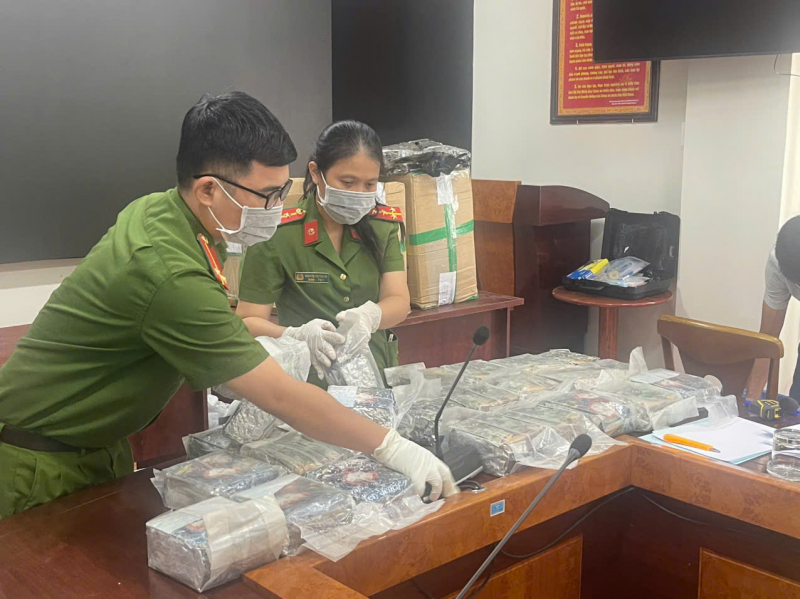 Phương thức, thủ đoạn của các đối tượng điều hành đường dây ma túy xuyên quốc gia “siêu khủng”  -0