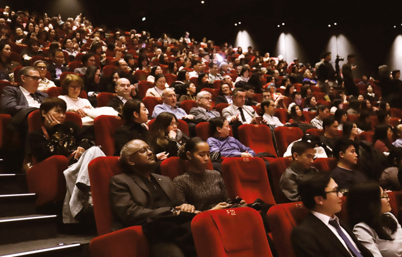 למעלה מ-6,000 צופים מצרפת ומ-20 מדינות נוספות השתתפו בשבוע הקולנוע הווייטנאמי בפריז.