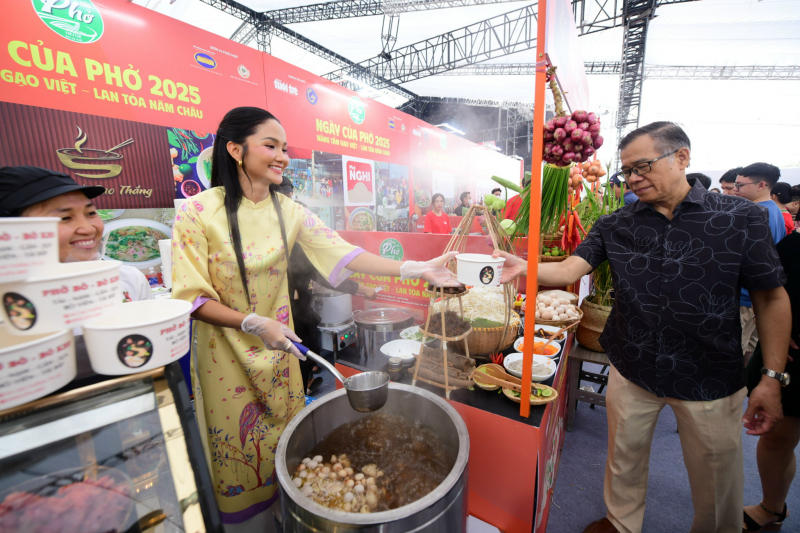 Ho Chi Minh City inaugurates Pho Day 2025.