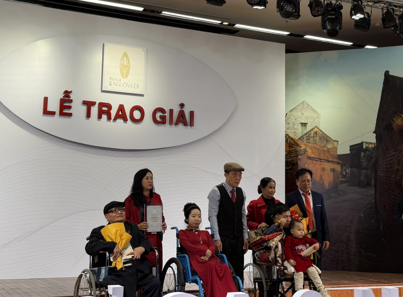 Trao giải cuộc thi “Thơ ca và nguồn cội” lần thứ 3 -0