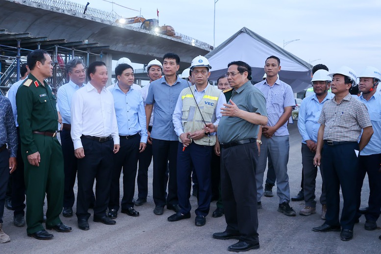 Thủ tướng: Sân bay Long Thành sẽ đón chuyến bay chính thức đầu tiên vào 19/12 -1