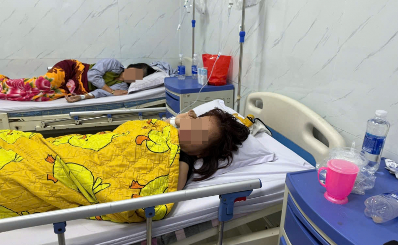 Thông tin mới nhất vụ hàng chục người nghi ngộ độc sau khi ăn bánh mì ở Quảng Ngãi -0