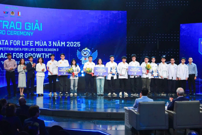 Chung kết Cuộc thi Data for Life – Hack for Growth mùa 3 năm 2025 -0