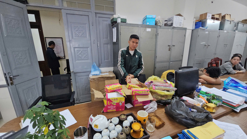 Công an TP Hà Nội thu giữ hơn 216 kg pháo  -0