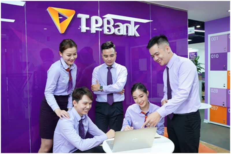 TPBank đồng hành giúp hộ kinh doanh chuyển đổi an toàn, bài bản và bền vững -0