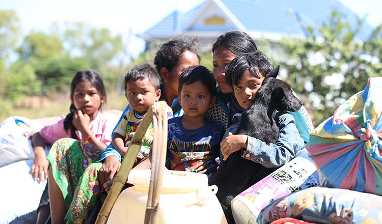 Việt Nam khuyến cáo công dân lập tức rời khu vực giao tranh Campuchia - Thái Lan -0