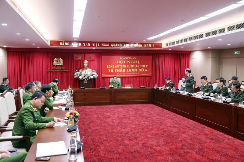 Phát huy dân chủ, trí tuệ phiên thảo luận tổ Hội nghị Công an toàn quốc lần thứ 81 -0