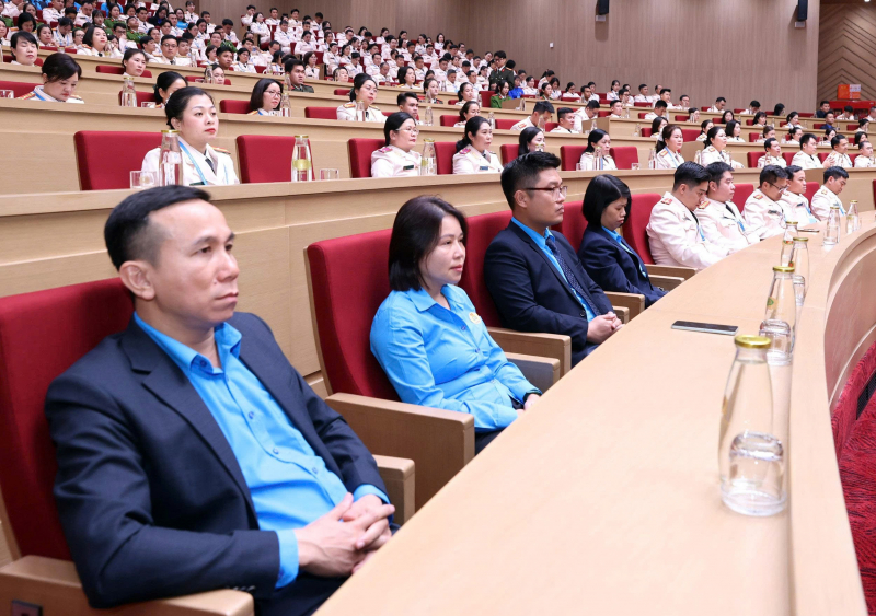 Giai đoạn cách mạng mới là 