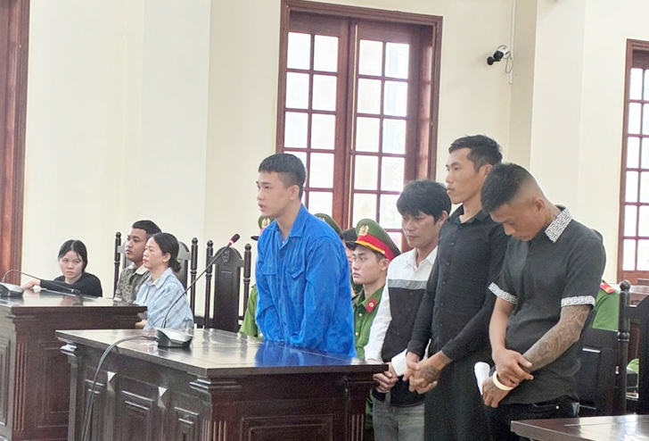 Đoạt mạng đối thủ trong lúc nhậu, bị phạt 16 năm tù -0