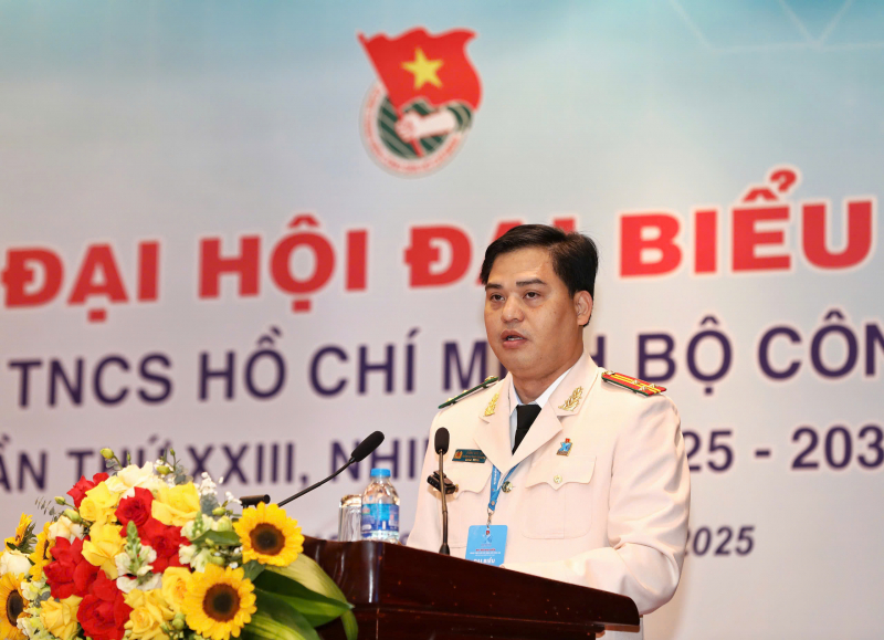 Khơi dậy mạnh mẽ khát vọng cống hiến của tuổi trẻ CAND -0