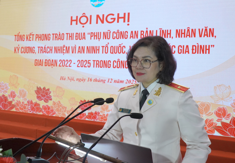 Nâng cao hiệu quả các phong trào thi đua trong Phụ nữ CAND  -0