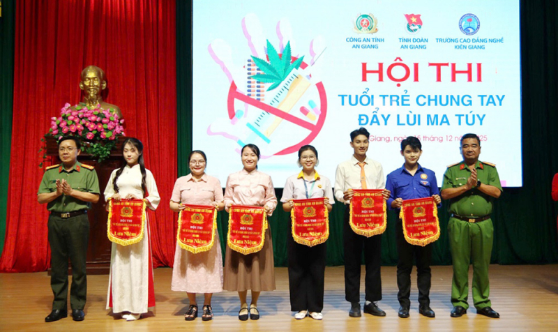 Công an tỉnh An Giang tổ chức Hội thi Tuổi trẻ chung tay đẩy lùi ma tuý -0
