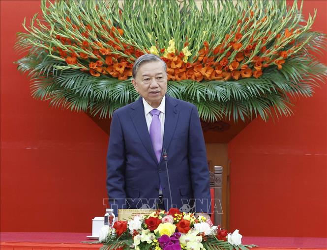 Tổng Bí thư Tô Lâm: Phấn đấu mỗi cá nhân Phụ nữ Quân đội là một gương sáng -0