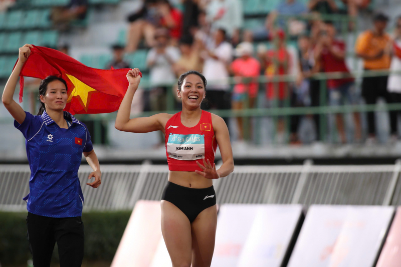 z7333289136631_c215e79e867a02df66c210a2748b7130.jpg -0