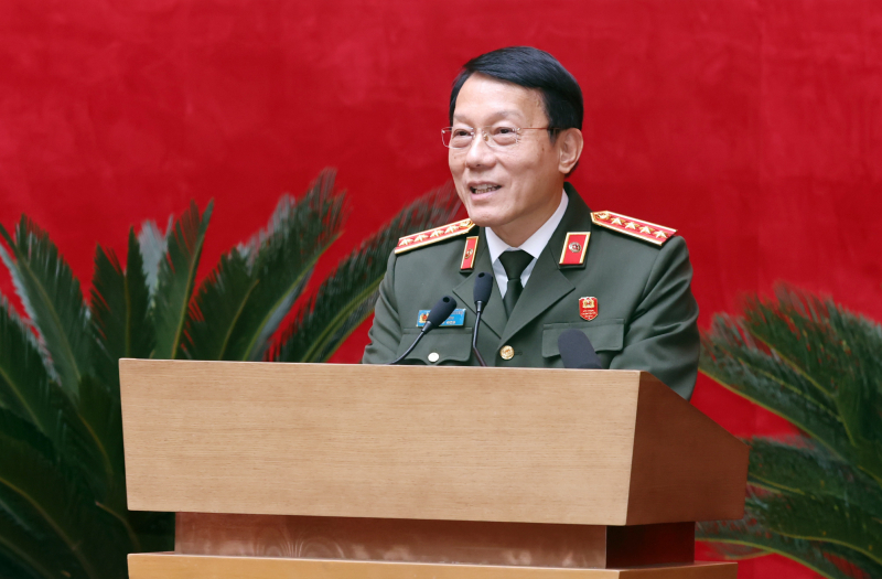 Public Security Forces: Following Uncle Ho’s Teachings – Renewing Mindsets – Enhancing Knowledge – Becoming Regular and Modern Force – Wholeheartedly devoted to the Party, the People -0
