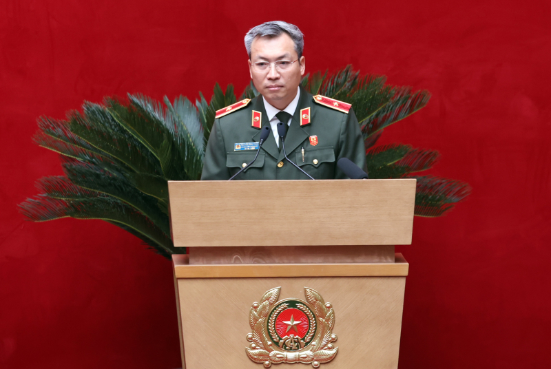 Public Security Forces: Following Uncle Ho’s Teachings – Renewing Mindsets – Enhancing Knowledge – Becoming Regular and Modern Force – Wholeheartedly devoted to the Party, the People -1