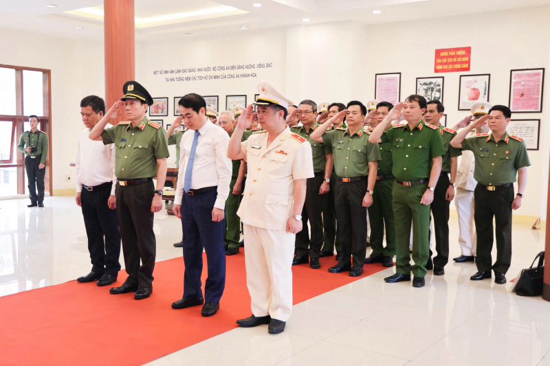 Công an tỉnh Khánh Hòa cần sớm hoàn thành mục tiêu  cách mạng, chính quy, tinh nhuệ, hiện đại -0