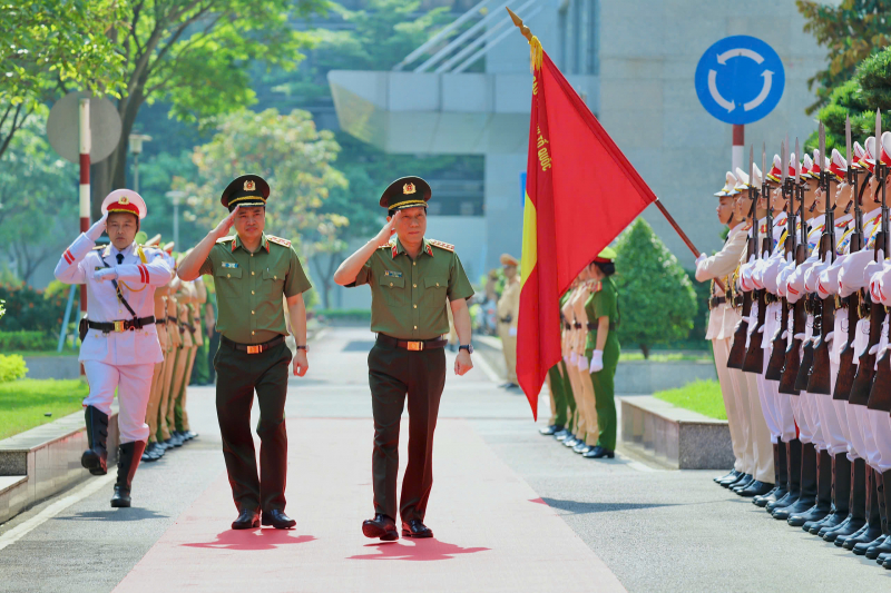 Bộ trưởng Lương Tam Quang dự Hội nghị tổng kết công tác Công an TP Hồ Chí Minh -0