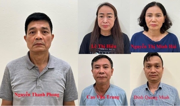 Truy tố hai cựu Cục trưởng Cục An toàn thực phẩm, Bộ Y tế và 53 bị can khác trong vụ án đưa và nhận hối lộ hơn 107 tỷ đồng -0